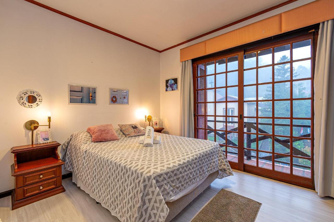Rosa Apartamento Centro Pedras Brancas Apartamento Gramado