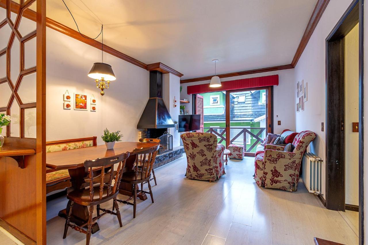 Rosa Apartamento Centro Pedras Brancas *