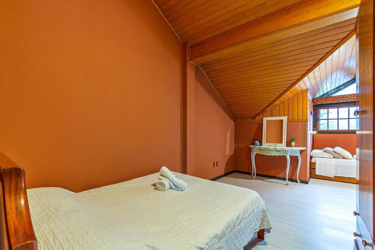 Rosa Apartamento Centro Pedras Brancas Gramado
